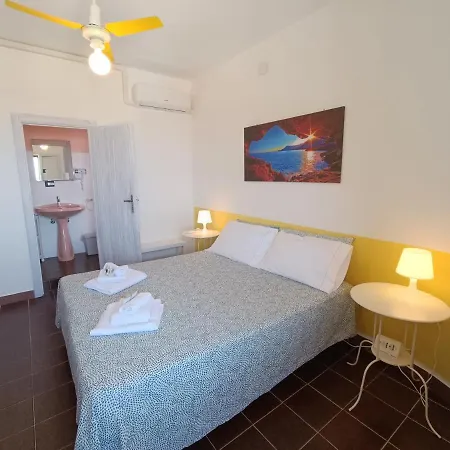 Alabe Marina Di Tresnuraghes 2*