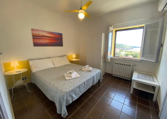 Otel Alabe Marina Di Tresnuraghes 2*