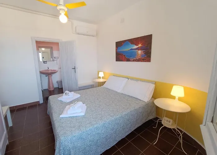 Alabe Marina Di Tresnuraghes 2*